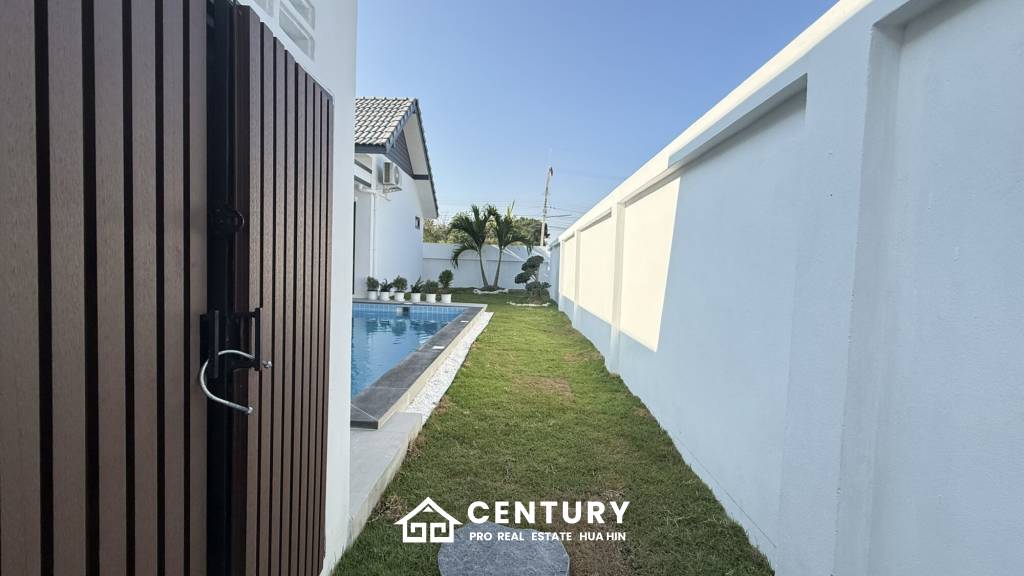 280 Kvm 3 Seng 3 Bad Villa for Salg