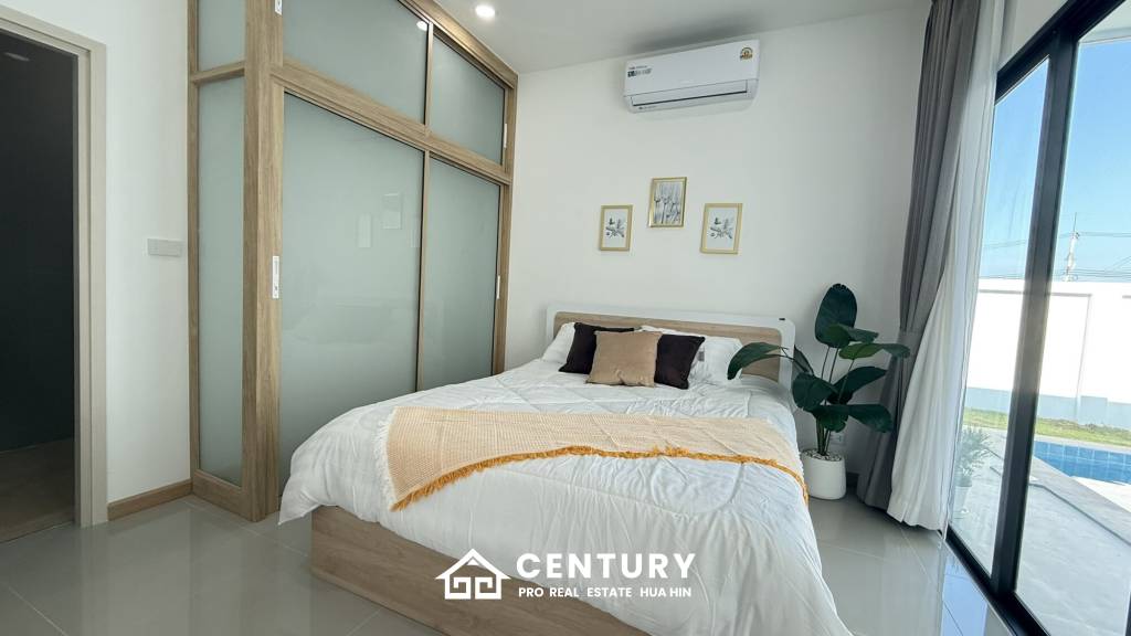 280 Kvm 3 Seng 3 Bad Villa for Salg