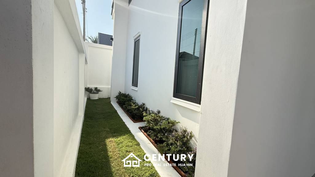 280 Kvm 3 Seng 3 Bad Villa for Salg