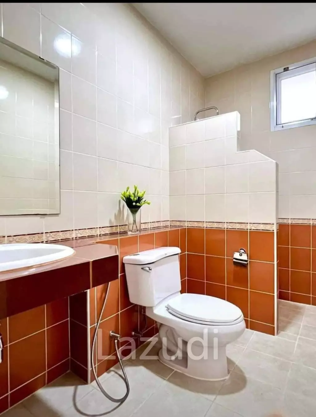 3 Bedroom 3 Bathroom 200 SQ.M. Eastiny Park 2