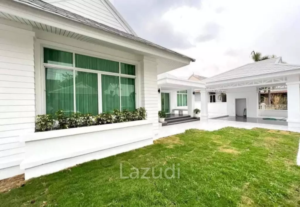 3 Bedroom 3 Bathroom 200 SQ.M. Eastiny Park 2
