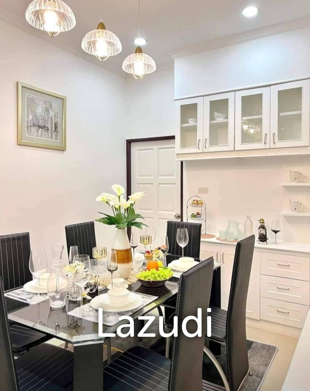 3 Bedroom 3 Bathroom 200 SQ.M. Eastiny Park 2
