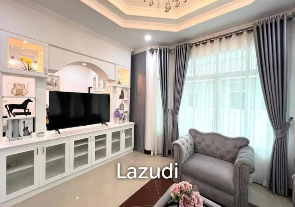 3 Bedroom 3 Bathroom 200 SQ.M. Eastiny Park 2