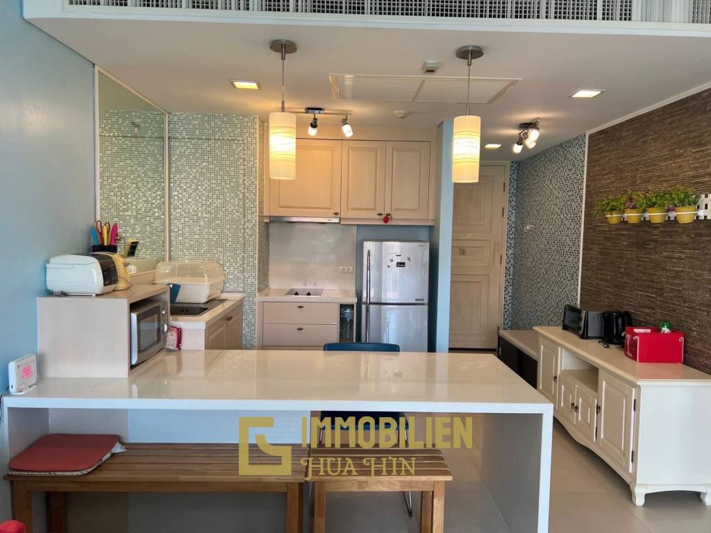 3e étage / balcon / entièrement meublé