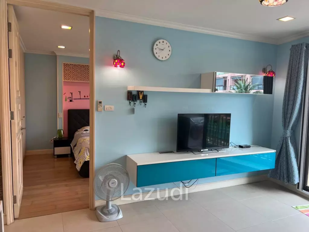 Marrakesh 1 Bedroom Condo with Pool View
