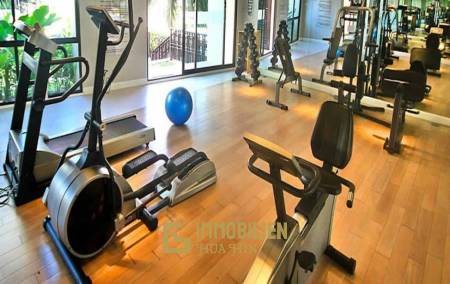 3e étage / balcon / entièrement meublé