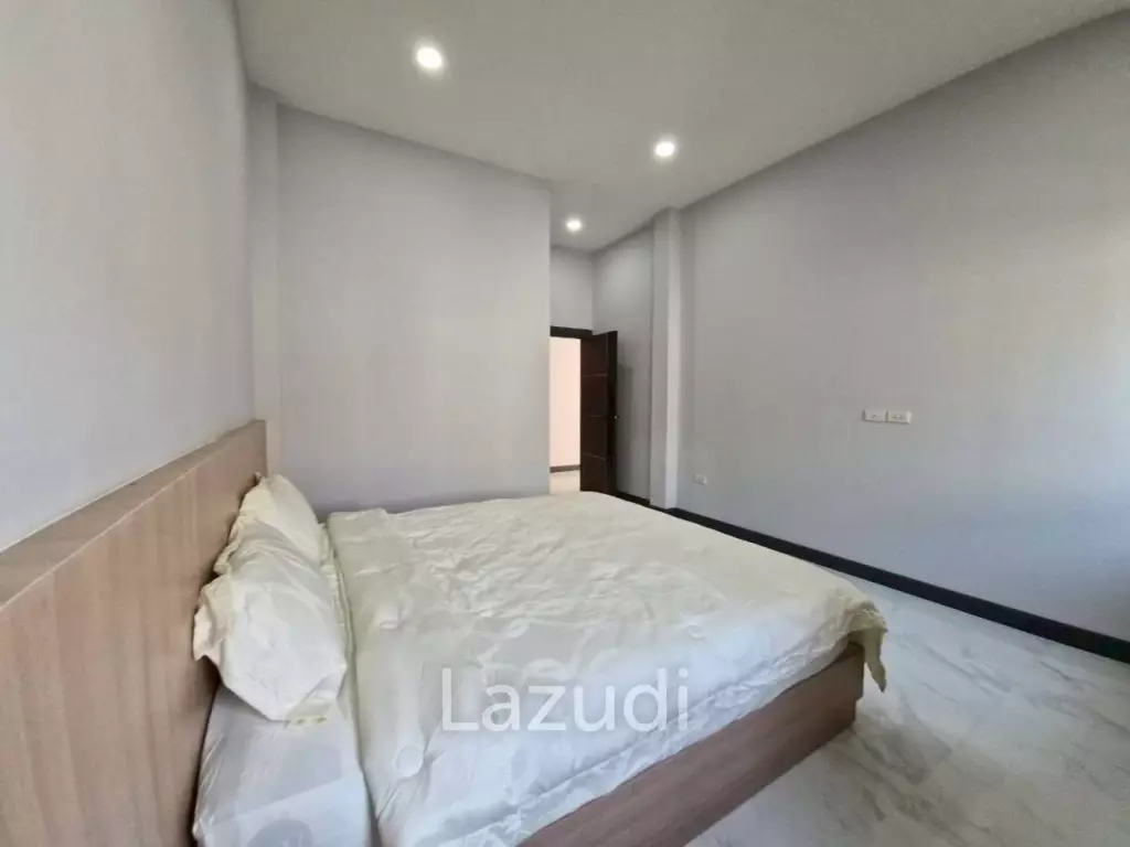 3 Bedroom 3 Bathroom 110 SQ.M. Single House In Chaiyaphrue
