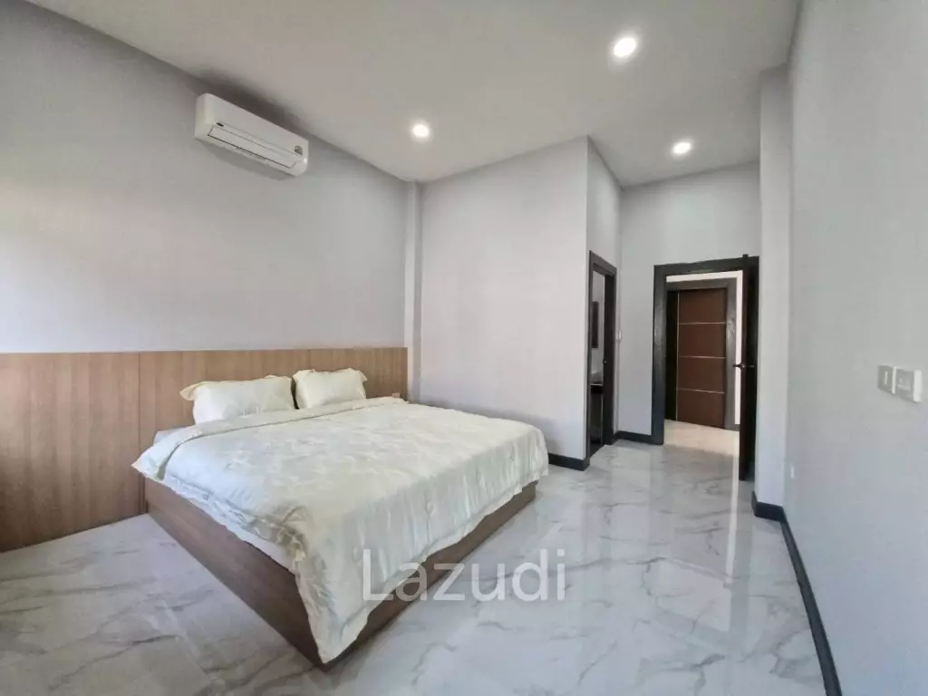 3 Bedroom 3 Bathroom 110 SQ.M. Single House In Chaiyaphrue