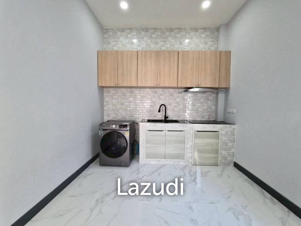 3 Bedroom 3 Bathroom 110 SQ.M. Single House In Chaiyaphrue