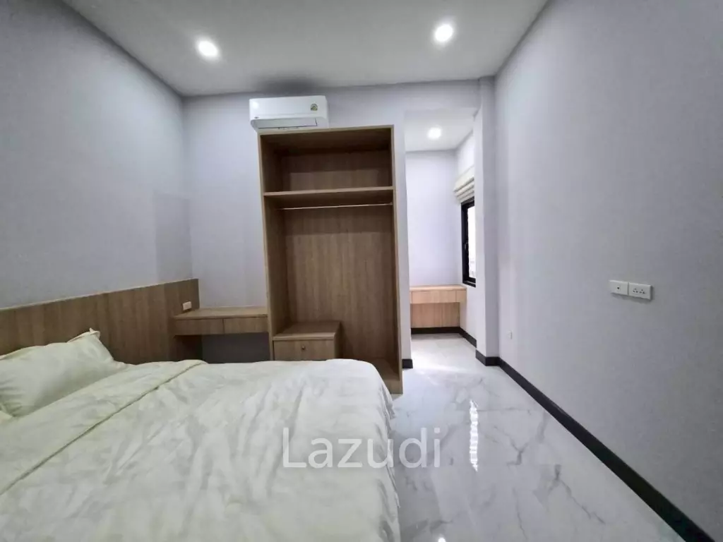 3 Bedroom 3 Bathroom 110 SQ.M. Single House In Chaiyaphrue