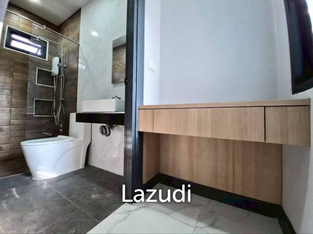 3 Bedroom 3 Bathroom 110 SQ.M. Single House In Chaiyaphrue