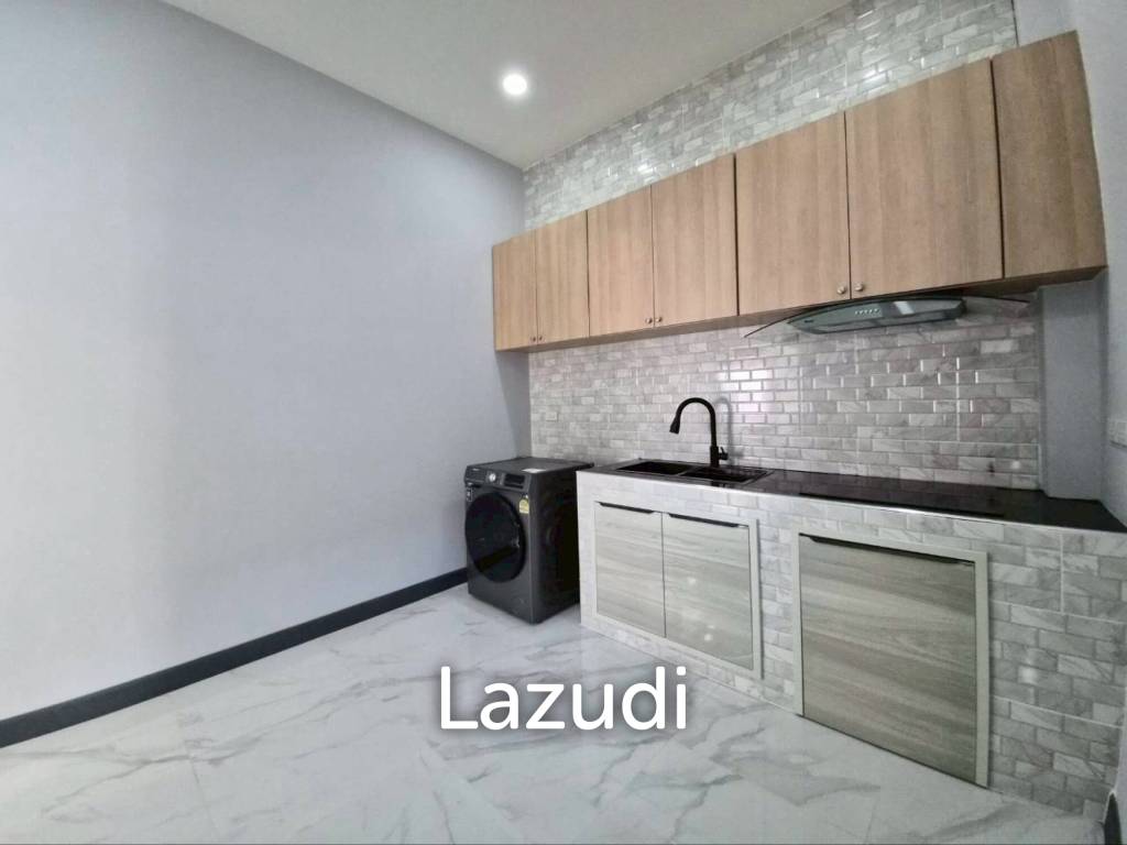 3 Bedroom 3 Bathroom 110 SQ.M. Single House In Chaiyaphrue