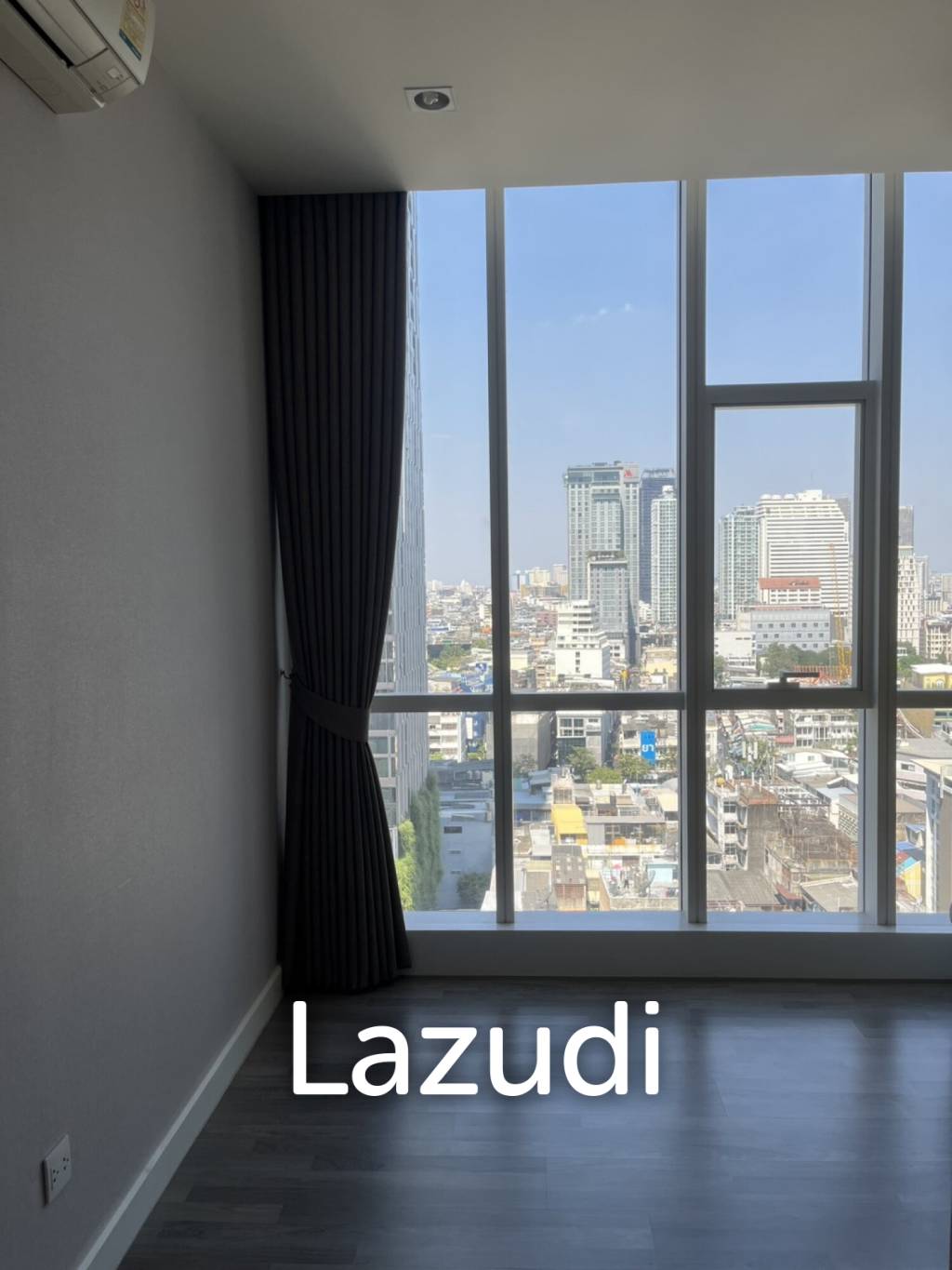 78 sqm high floor condo at The Room Sathorn - TanonPun, Si Lom