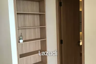 70 sqm modern 1 bedroom condo on 19th floor at Urbana Sathorn Bangkok