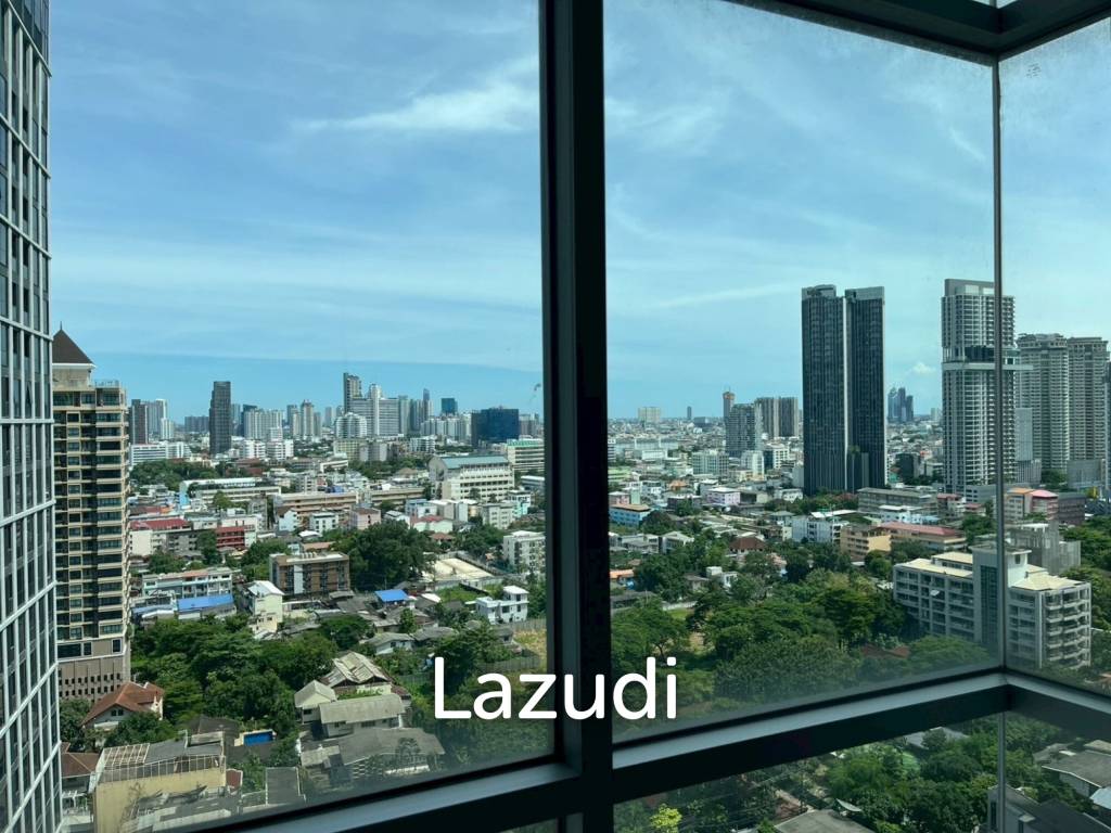 70 sqm modern 1 bedroom condo on 19th floor at Urbana Sathorn Bangkok
