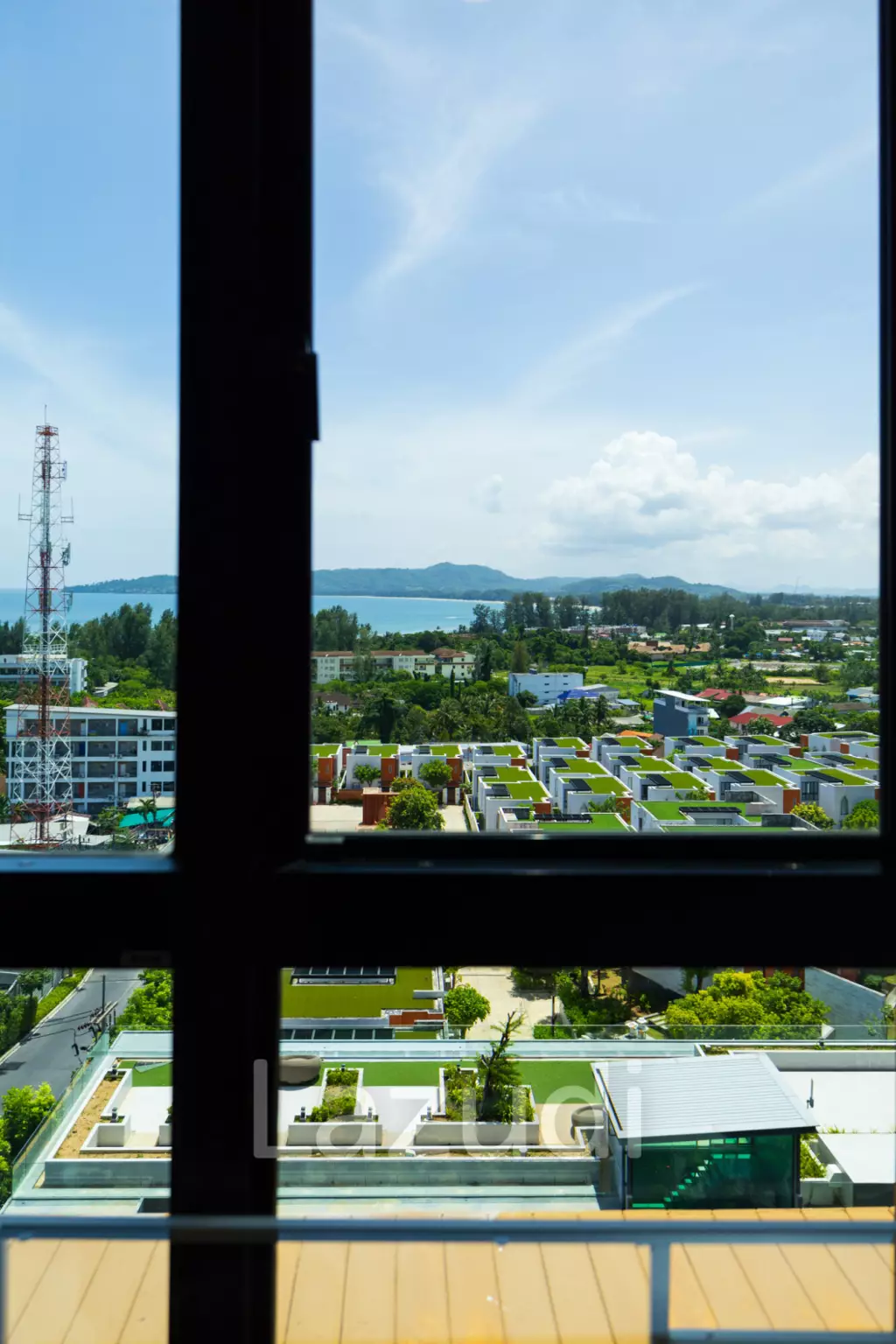 Seaview Condo Walking Distance To Surin Beach