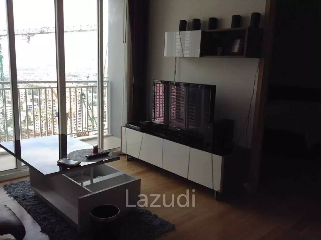 55 sqm High Floor 1 Bed Condo at 39 by Sansiri