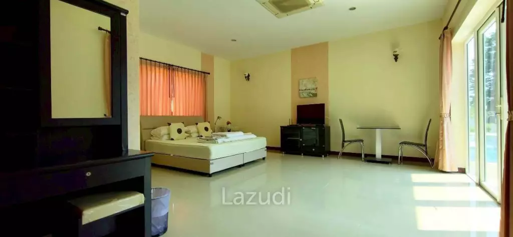 Magnificent Private Estate in Huay Yai Privacy on a 2-Rai Plot