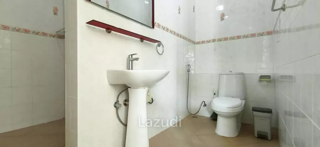 Magnificent Private Estate in Huay Yai Privacy on a 2-Rai Plot