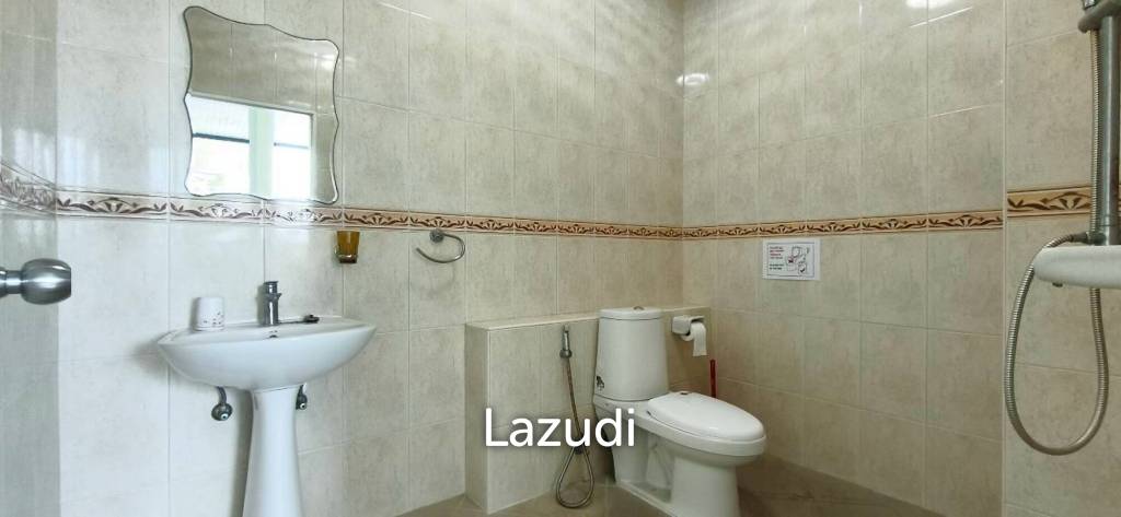 Magnificent Private Estate in Huay Yai Privacy on a 2-Rai Plot