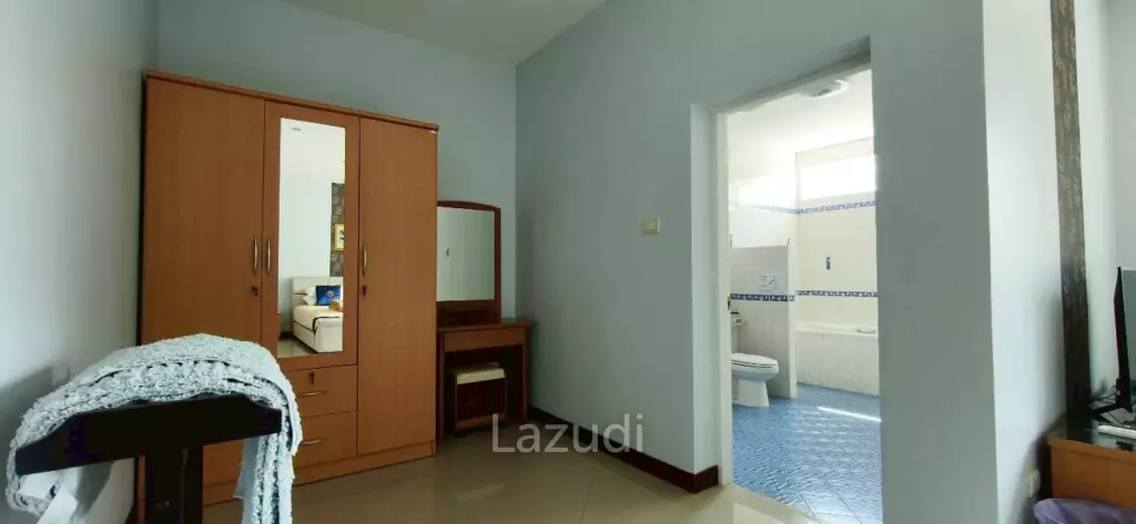 Magnificent Private Estate in Huay Yai Privacy on a 2-Rai Plot