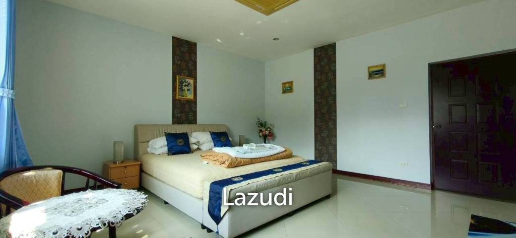 Magnificent Private Estate in Huay Yai Privacy on a 2-Rai Plot
