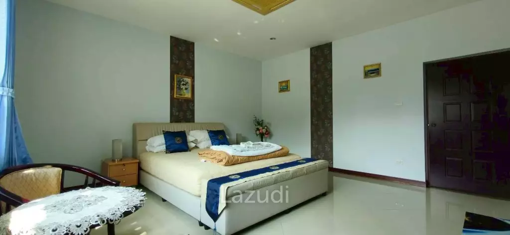 Magnificent Private Estate in Huay Yai Privacy on a 2-Rai Plot