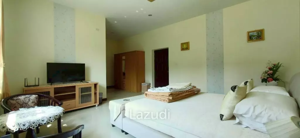 Magnificent Private Estate in Huay Yai Privacy on a 2-Rai Plot