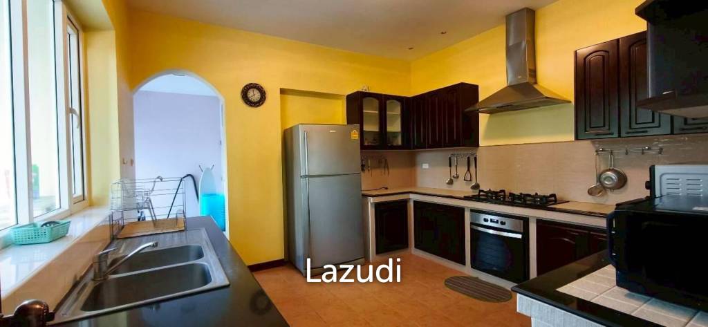 Magnificent Private Estate in Huay Yai Privacy on a 2-Rai Plot