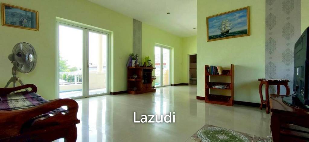 Magnificent Private Estate in Huay Yai Privacy on a 2-Rai Plot
