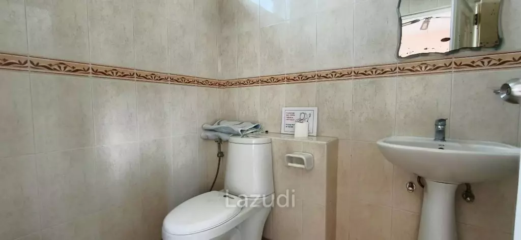Magnificent Private Estate in Huay Yai Privacy on a 2-Rai Plot