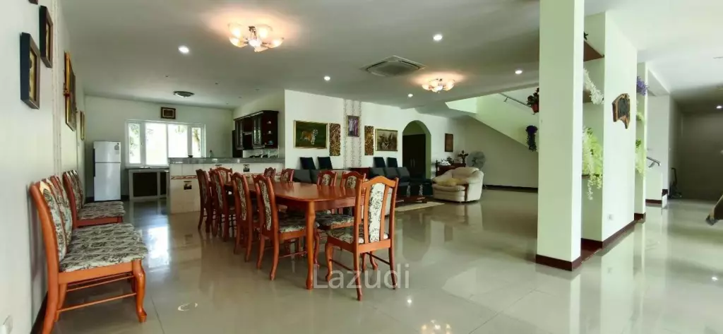 Magnificent Private Estate in Huay Yai Privacy on a 2-Rai Plot