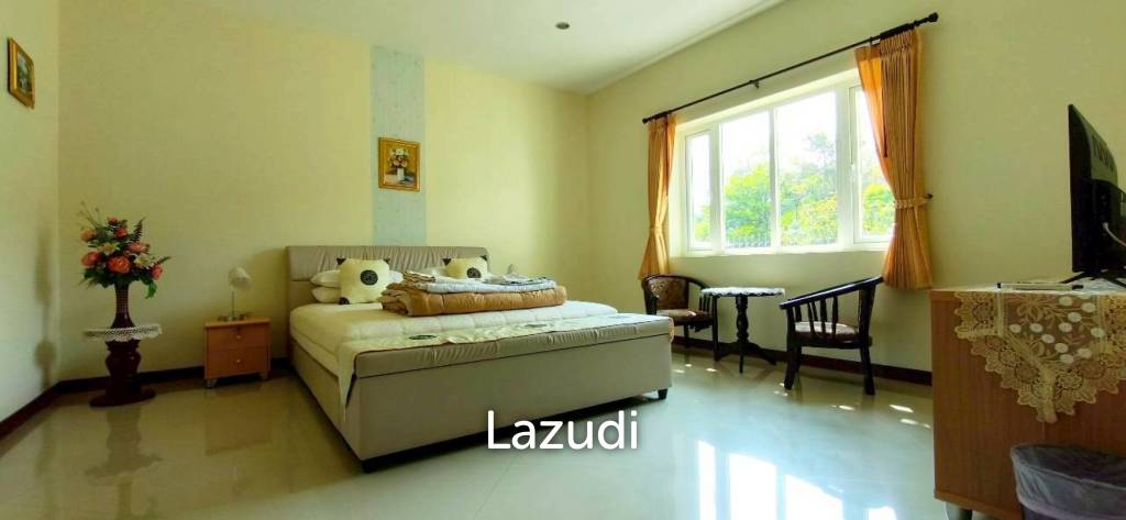 Magnificent Private Estate in Huay Yai Privacy on a 2-Rai Plot