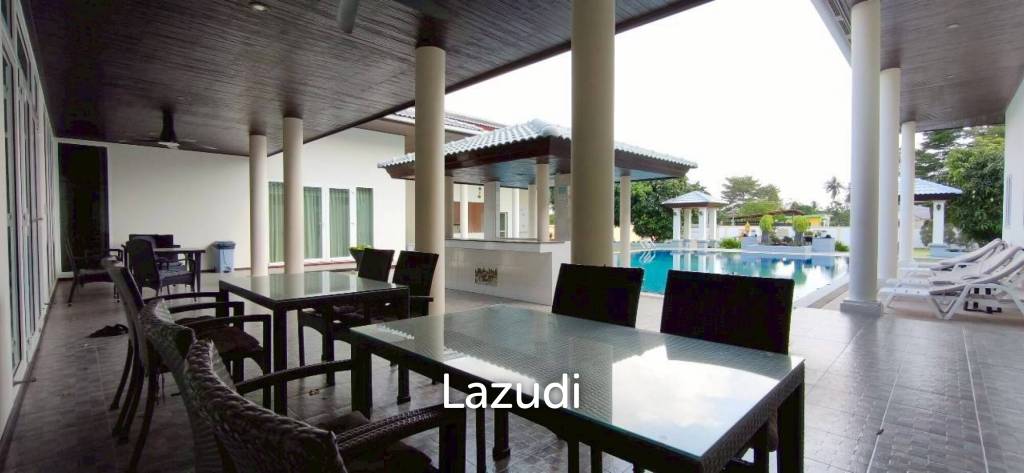 Magnificent Private Estate in Huay Yai Privacy on a 2-Rai Plot