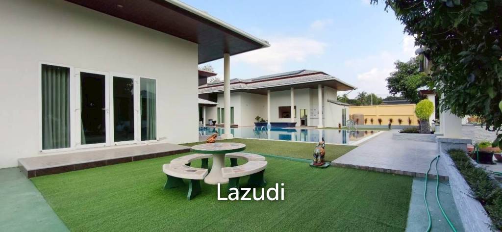 Magnificent Private Estate in Huay Yai Privacy on a 2-Rai Plot