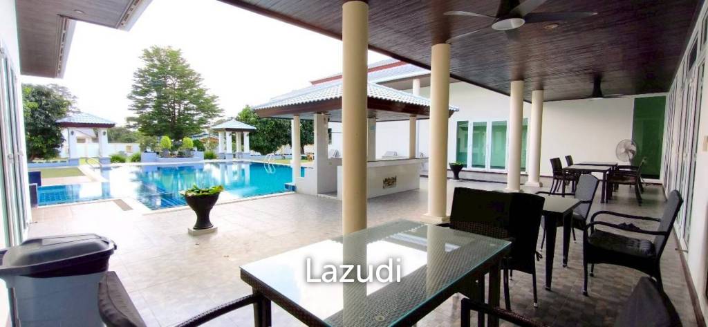 Magnificent Private Estate in Huay Yai Privacy on a 2-Rai Plot