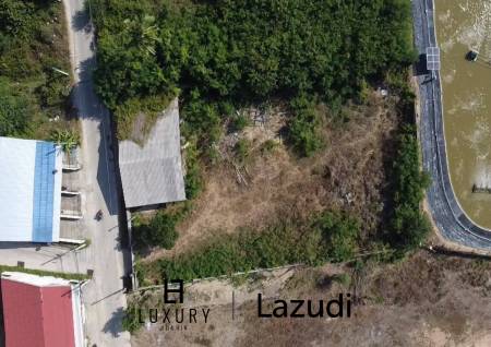 0-3-99.4 Rai land in Khao Noi Pran Buri with road access