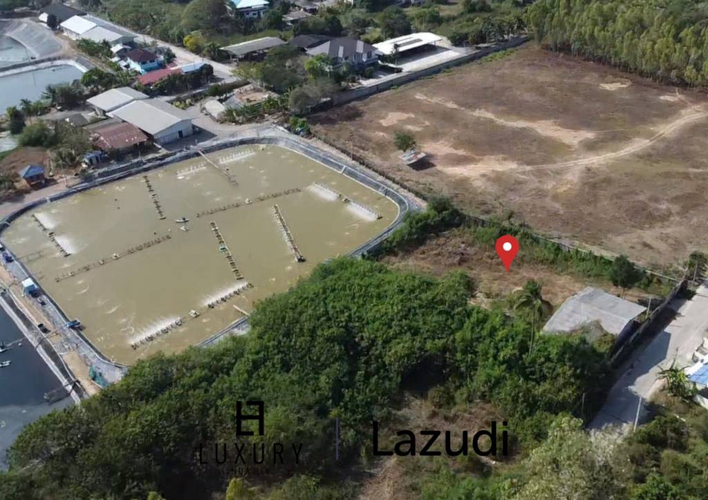 0-3-99.4 Rai land in Khao Noi Pran Buri with road access