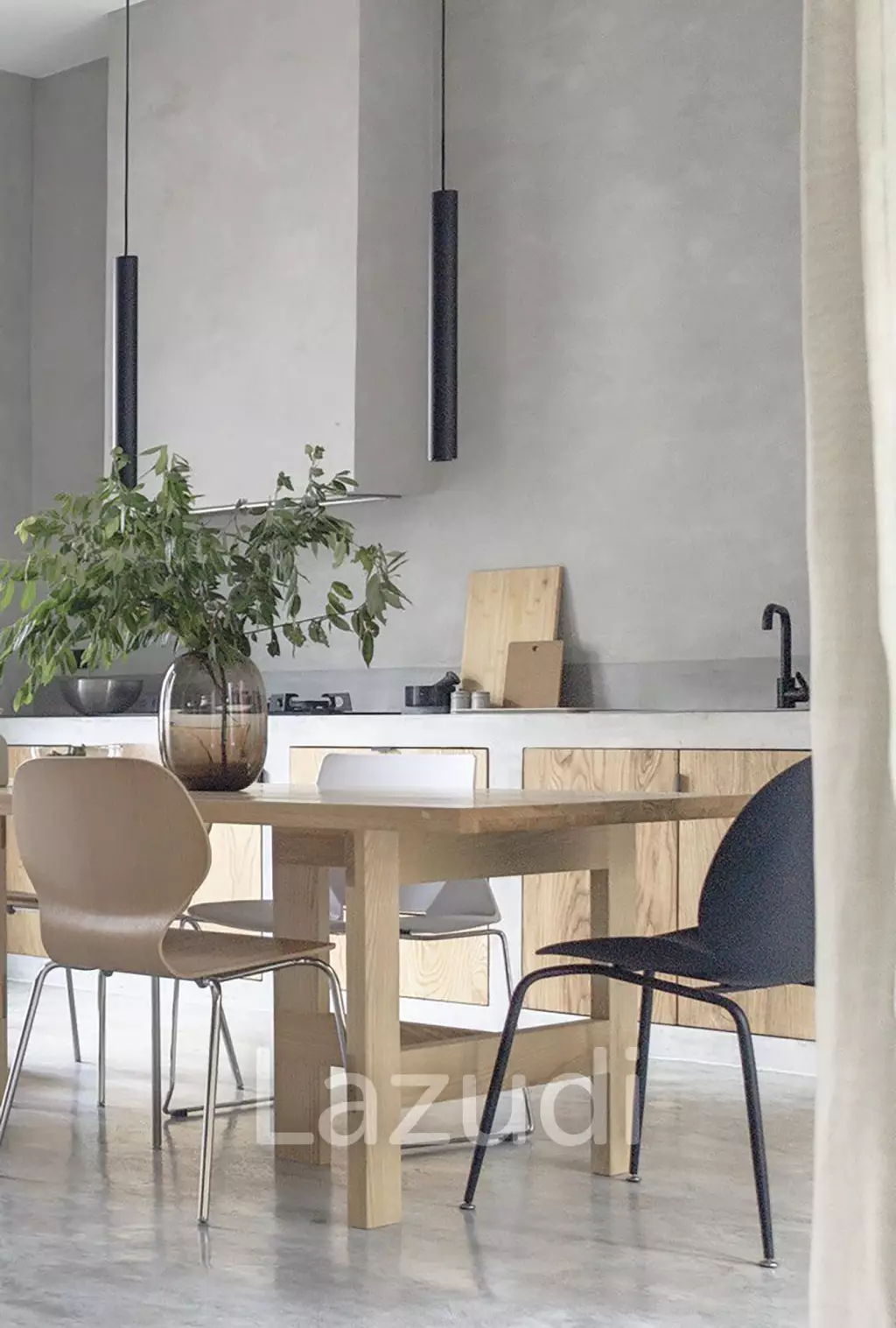 Designer villa with separate guest studio