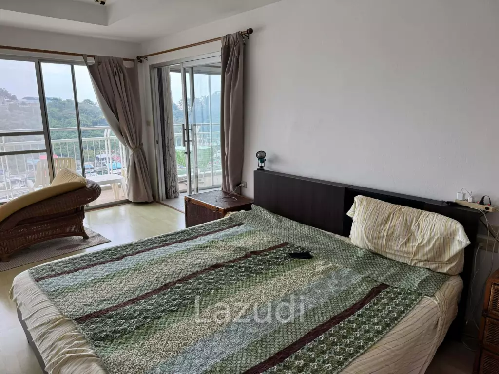 Condo on 10th floor at Jamjuree Huahin for rent