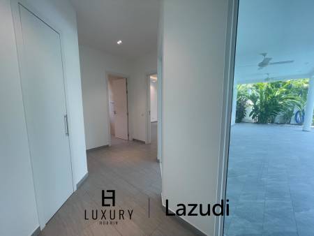 12.5 kW Solar inkl. 3 Batterien / 229 Sqm Wohnfläche / privater Pool