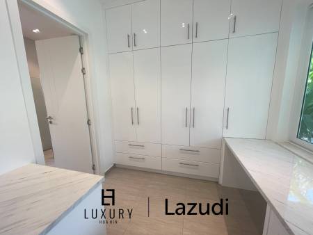 12.5 kW Solar inkl. 3 Batterien / 229 Sqm Wohnfläche / privater Pool