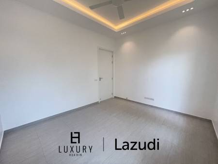 12.5 kW Solar inkl. 3 Batterien / 229 Sqm Wohnfläche / privater Pool