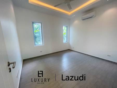 12.5 kW Solar inkl. 3 Batterien / 229 Sqm Wohnfläche / privater Pool