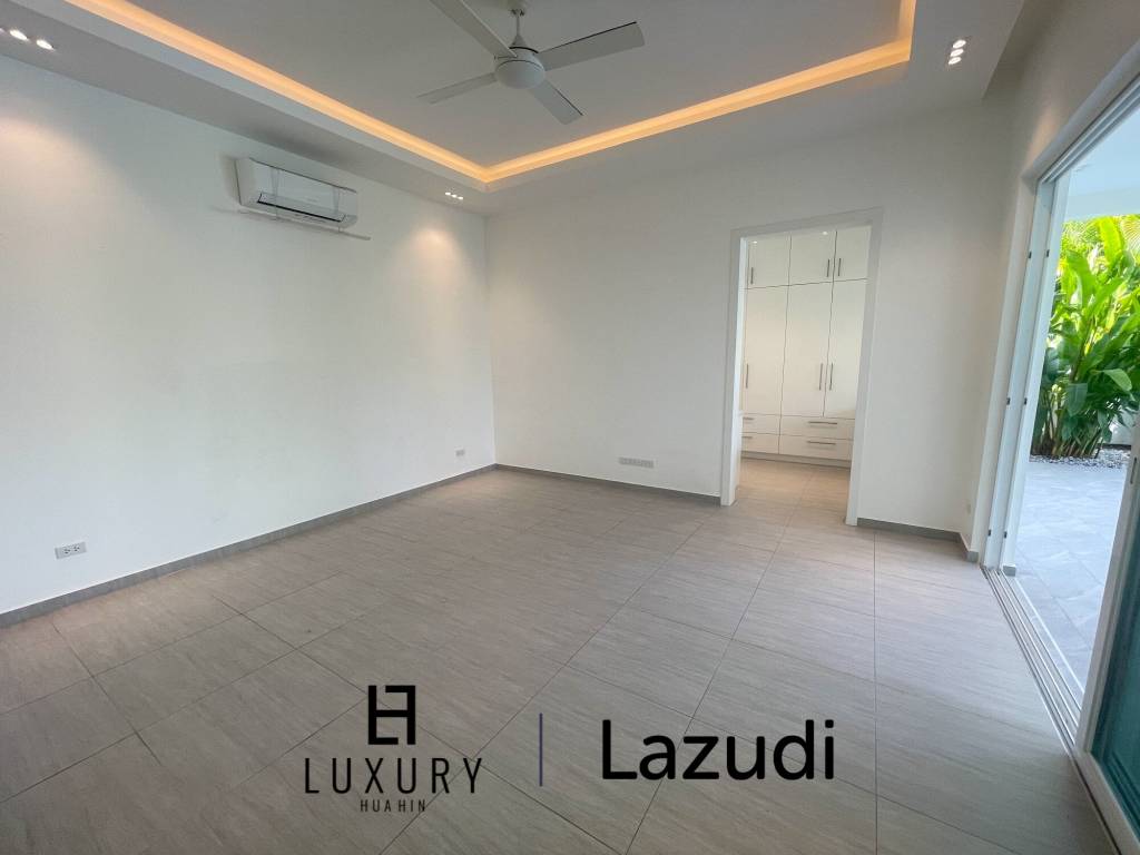 12.5 kW Solar inkl. 3 Batterien / 229 Sqm Wohnfläche / privater Pool