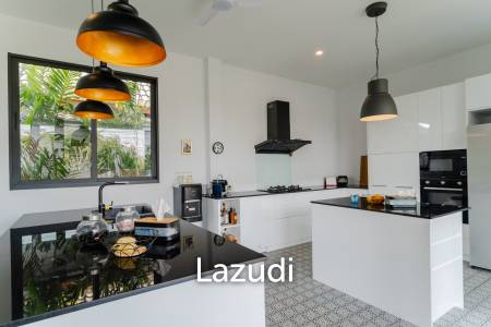 MODERN POOL VILLA DESIGNED FOR COMFORTABLE LIVING AND RELAXING LIFESTYLE