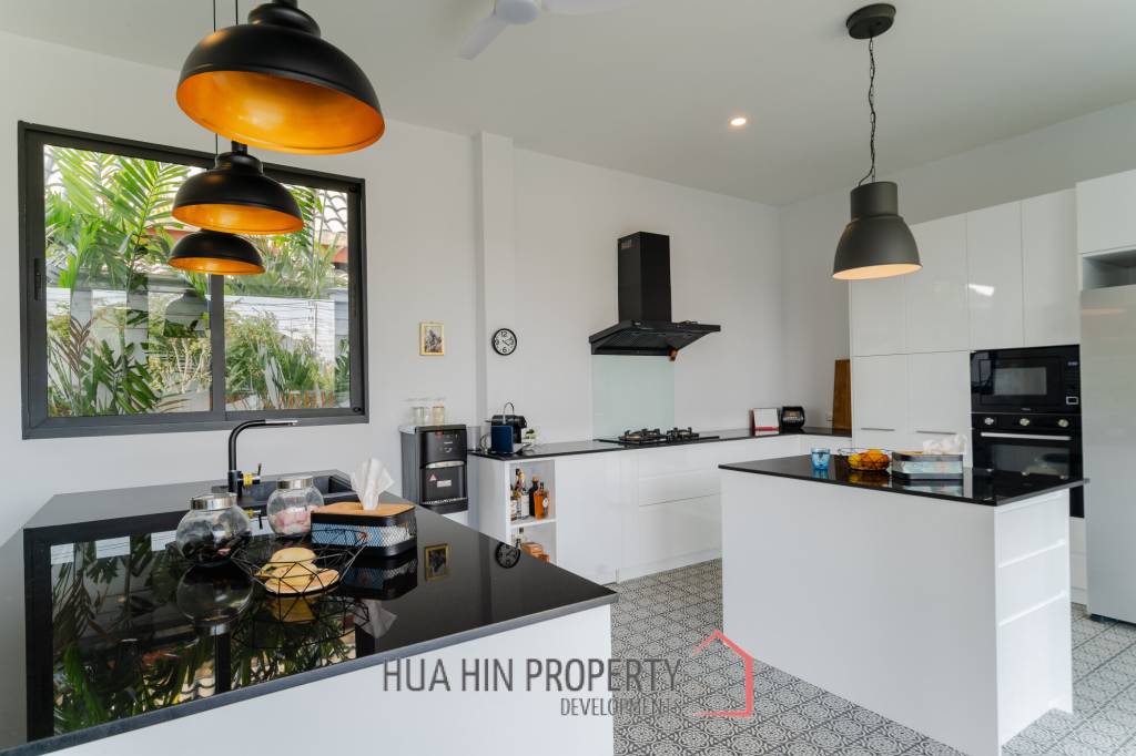 MODERN POOL VILLA DESIGNED FOR COMFORTABLE LIVING AND RELAXING LIFESTYLE