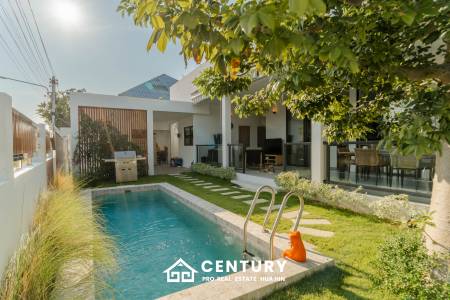 300 Kvm 3 Seng 2 Bad Villa for Salg