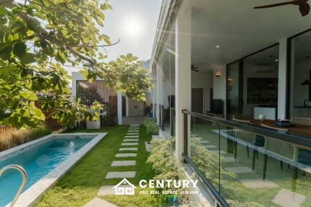 300 Kvm 3 Seng 2 Bad Villa for Salg