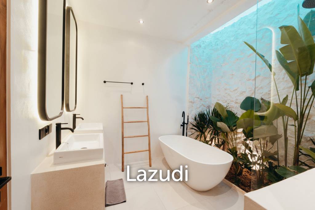 Three Bedroom Leasehold Villa for sale in Bumbak Umalas